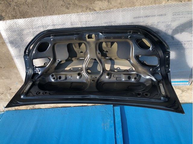 Tampa de porta-malas Toyota 6440102A31 preço, a partir de 348,15 USD