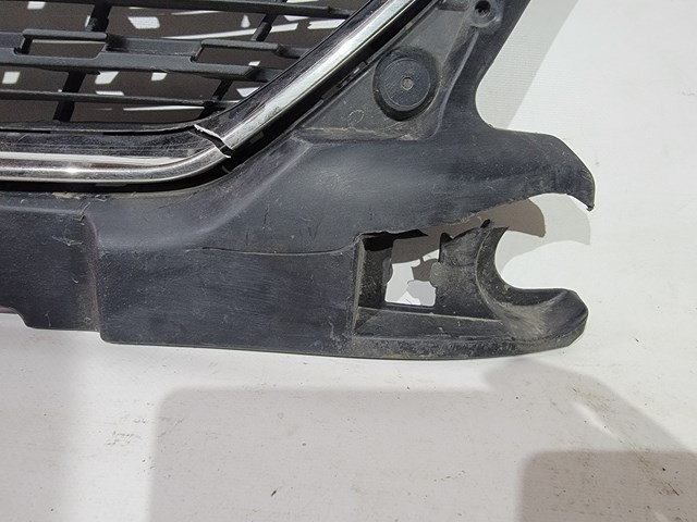 Compre 9816027280 Peugeot/Citroen Grelha do radiador