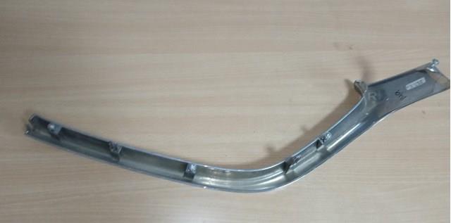 Moldura de grelha do radiador direito Mazda BANE507J1 preço, a partir de 26,26 USD
