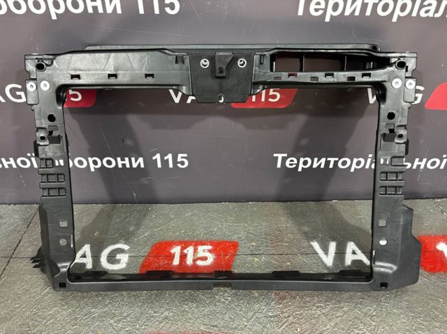 Suporte do radiador montado (painel de montagem de fixação das luzes) Polcar 9503041