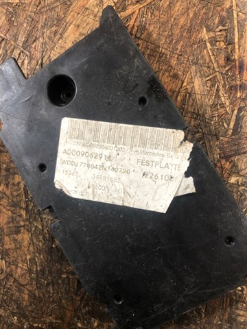 A0009062911 Mercedes 
