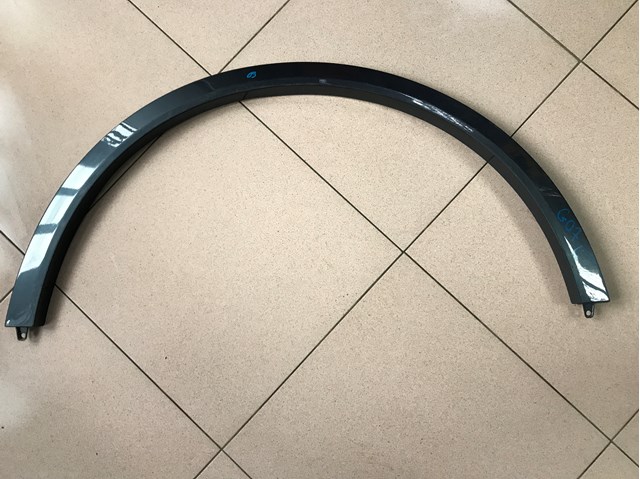 Expansor esquerdo (placa sobreposta) de arco do pára-lama traseiro BMW 51779478315 preço, a partir de 194,09 USD
