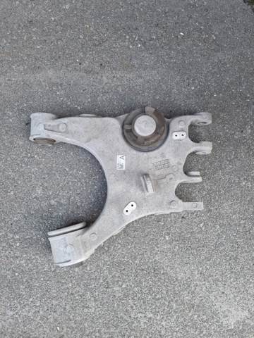 50549123 Fiat/Alfa/Lancia Braço oscilante inferior esquerdo de suspensão traseira