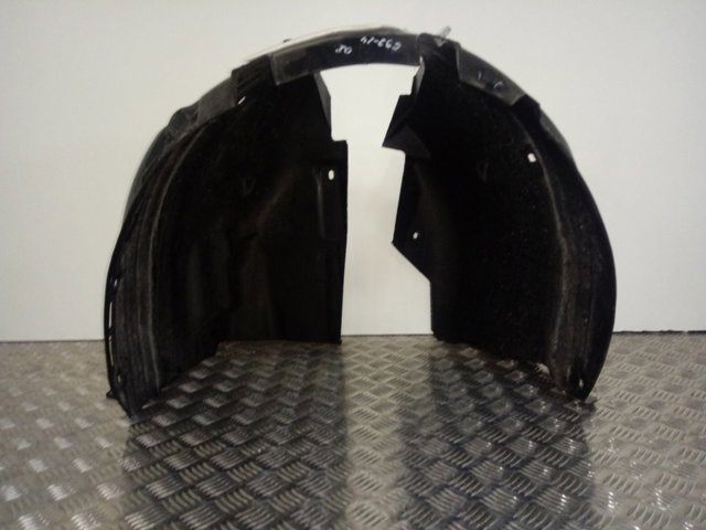 Guarda-barras esquerdo do pára-lama dianteiro Peugeot/Citroen 9831258580 preço, a partir de 78,32 USD