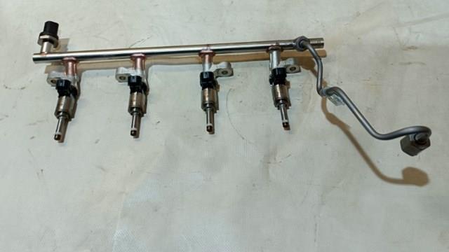 PY0113250 Mazda Injetor de injeção de combustível
