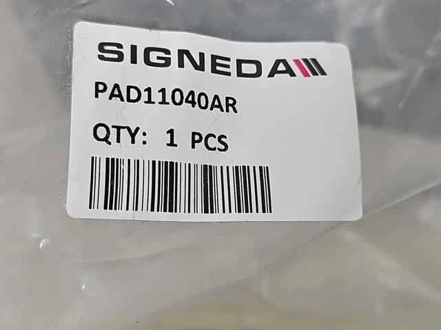 Compre PAD11040AR Signeda Guarda-barras direito dianteiro do pára-lama dianteiro