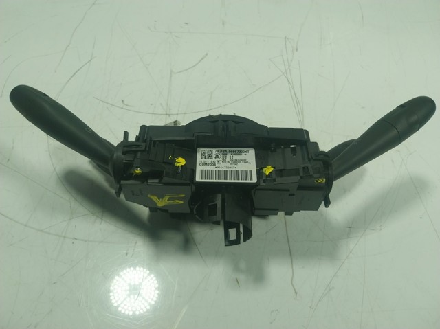 Comutador esquerdo instalado na coluna da direção Peugeot/Citroen 96773911ZD preço, a partir de 100,63 USD