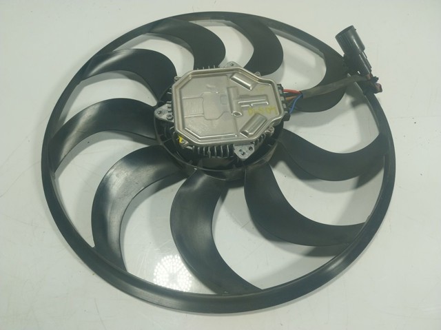 0130707509 Bosch Difusor do radiador de esfriamento, montado com motor e roda de aletas