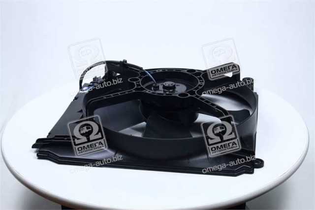 PXNAC005 Parts-Mall Difusor do radiador de esfriamento, montado com motor e roda de aletas