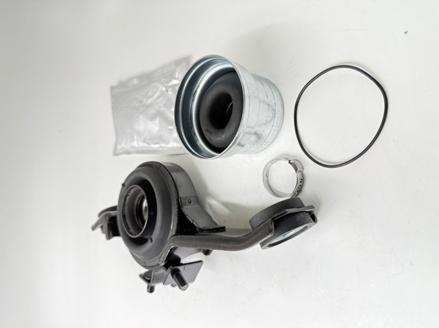 Cruzeta da junta universal traseira Q-fix Q0330327 preço, a partir de 16,13 USD