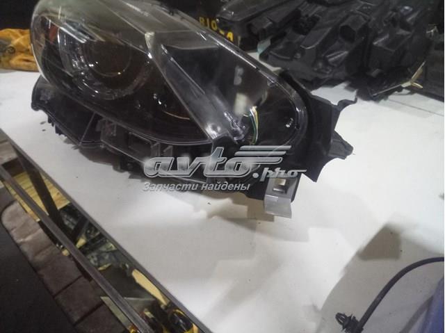 GMN351031D Mazda Luz direita