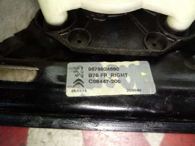 Compre 9675924680 Peugeot/Citroen Mecanismo de acionamento de vidro da porta dianteira direita