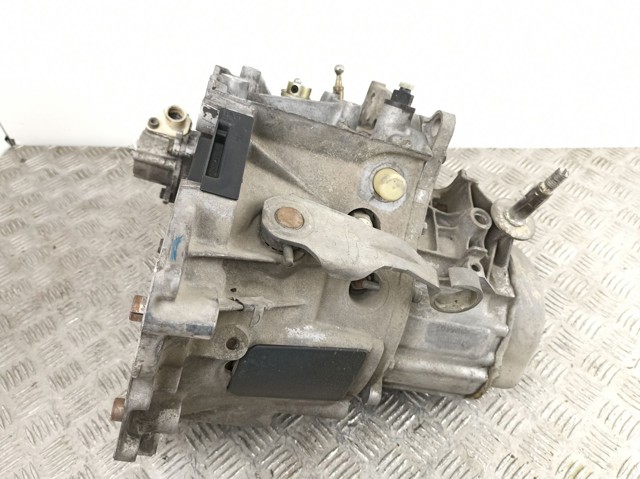 Caixa de Mudança montada (caixa mecânica de velocidades) Peugeot 205 II 20A, C