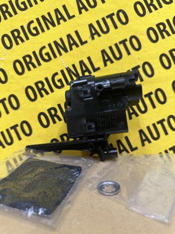 Motor de acionamento do lente do espelho de retrovisão esquerdo Mazda KDY06915Z preço, a partir de 56,70 USD