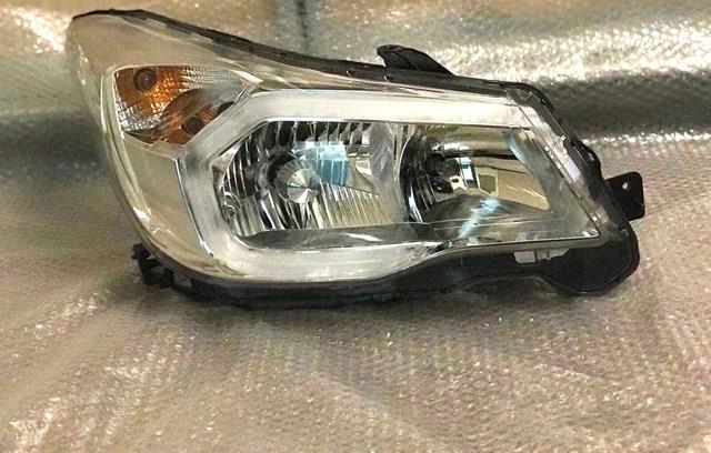 Luz direita 84001SG021 Subaru
