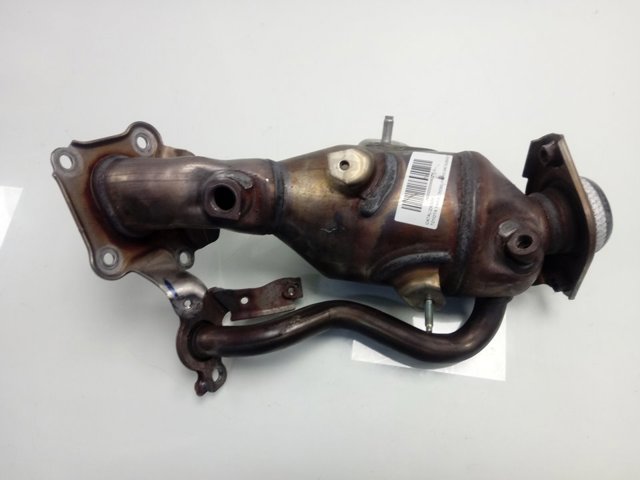 Tubo coletor de escape para Toyota Yaris  P21
