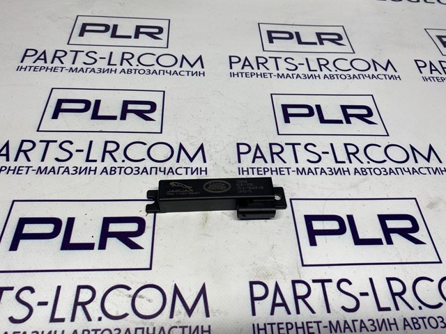 LR099137 Land Rover 