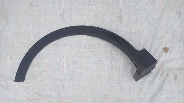 Expansor (placa sobreposta) de arco do pára-lama dianteiro esquerdo Hyundai/Kia 877112W000CA