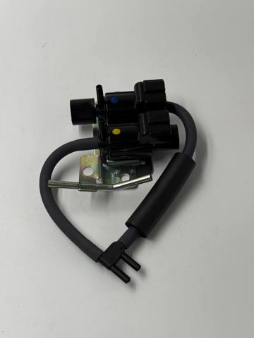 Compre Q0970515 Q-fix Válvula a vácuo de ativação do eixo dianteiro