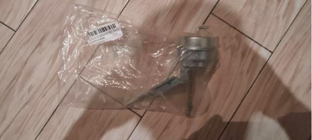 Válvula (atuador) de controlo de turbina Audi TT  8N9