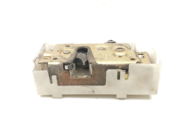 Compre 94FBA21813MB Ford Fecho da porta dianteira esquerda