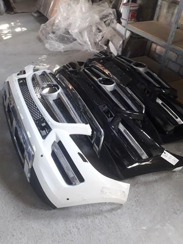  Pára-choque dianteiro Mercedes GL SUV (X166) (2012 - 2015) 