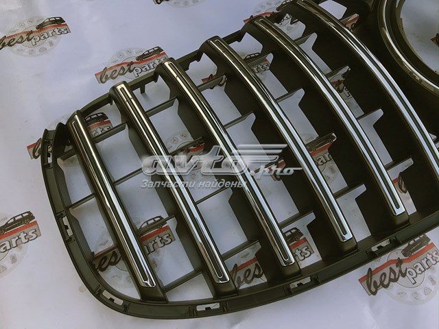 Grelha do radiador Mercedes A1678889200 preço, a partir de 718,17 USD