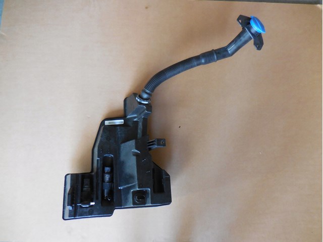 4KE955451P VAG Tanque de fluido para lavador de vidro