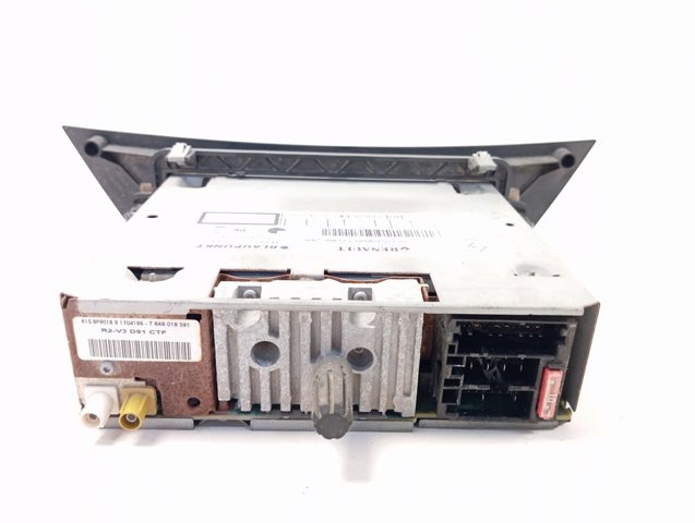 Aparelhagem de som (rádio AM/FM) 281156980R Renault (RVI)