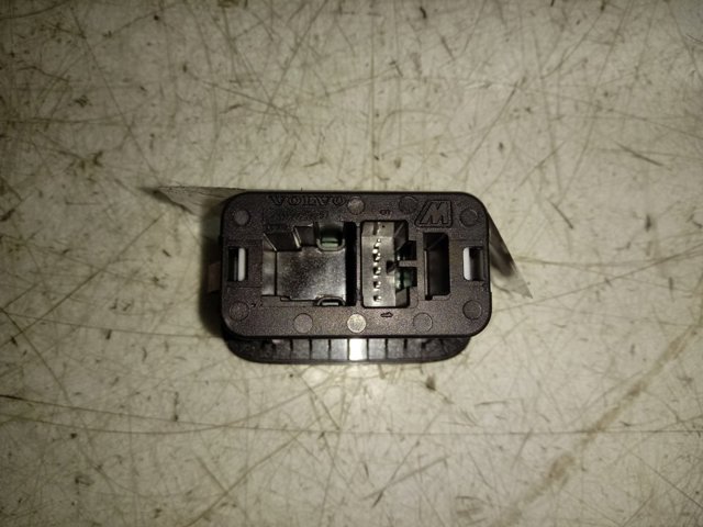 Compre CPLA10E998AA Land Rover Botão de acionamento do fecho de tampa de porta-malas (de 3ª/5ª porta (de tampa de alcapão)