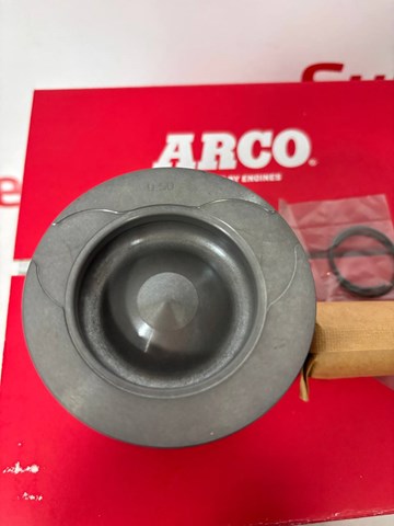 Pistão do kit para 1 cilindro, 2ª reparação ( + 0,50) NE/NPR 130038001021 preço, a partir de 119,94 USD