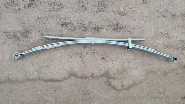 Compre 55020EB30019ZT TES Suspensão de lâminas traseiro