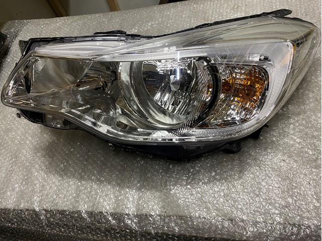 Luz esquerda Subaru 84001FJ190