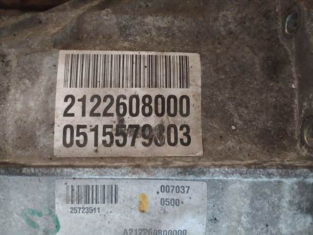 2122608000 Mercedes 