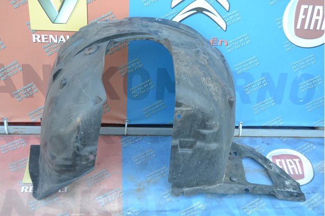 9677639180 Peugeot/Citroen Guarda-barras esquerdo do pára-lama dianteiro