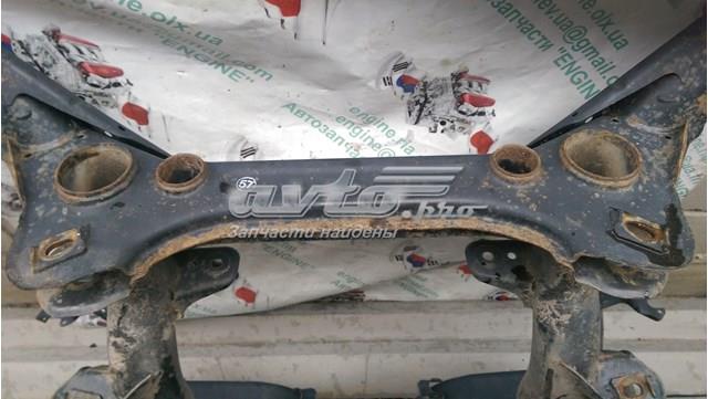 Compre Viga de suspensão traseira (plataforma veicular) Porsche Cayenne 
