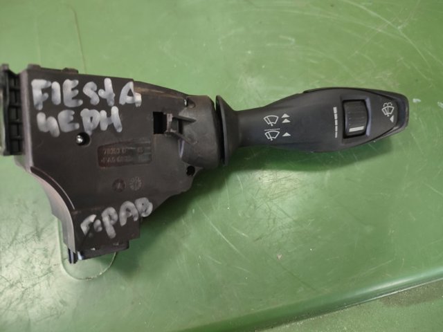 Compre 8A6917A553AA Ford Comutador direito instalado na coluna da direção