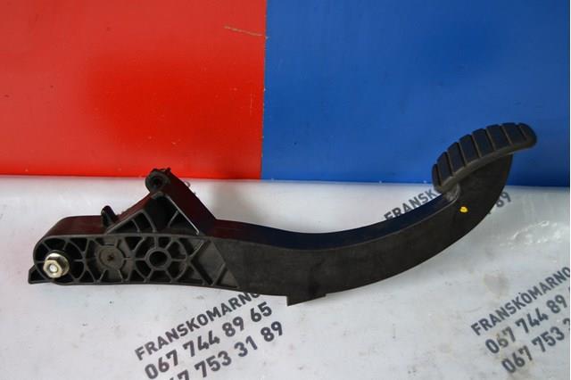 Pedal de embraiagem Renault (RVI) 8200590247 preço, a partir de 133,10 USD