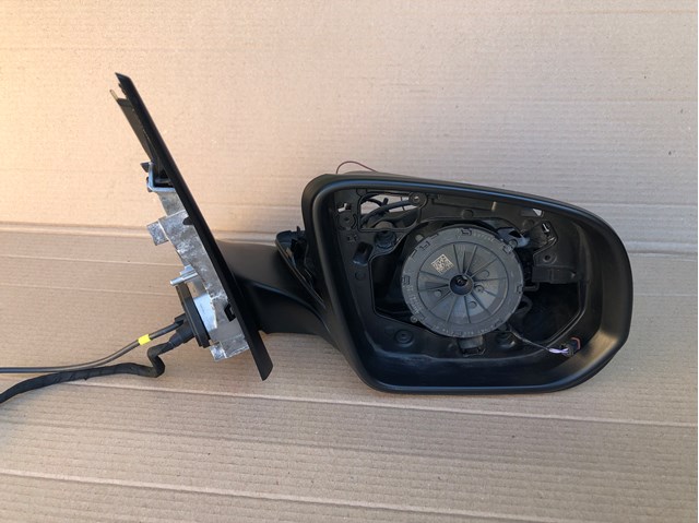 Compre 1678109401 Mercedes Caixa do espelho de retrovisão direito