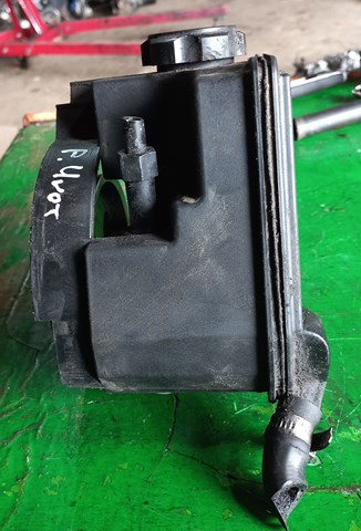 Bomba da Direção hidrâulica assistida 9638668180 Peugeot/Citroen