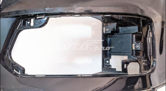 Pára-choque dianteiro 4M0807065BGRU VAG
