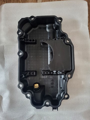 Panela de óleo de cárter do motor, parte inferior 111105CB2B Nissan/Infiniti