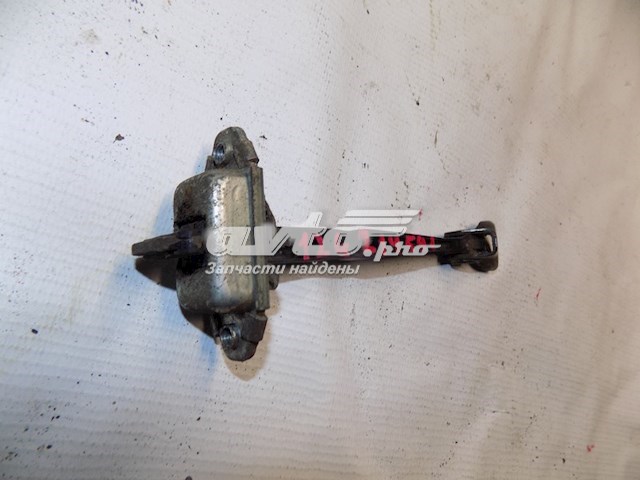 Limitador dianteiro direito de abertura de porta 793902H000 Hyundai/Kia