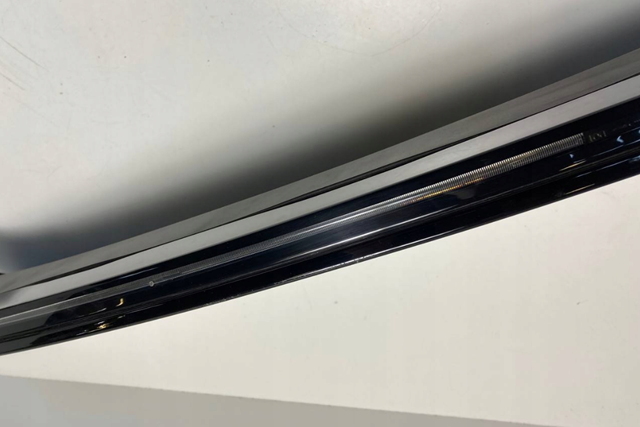 Spoiler de porta-malas (de 3ª/5ª porta traseira) LR175414 Land Rover