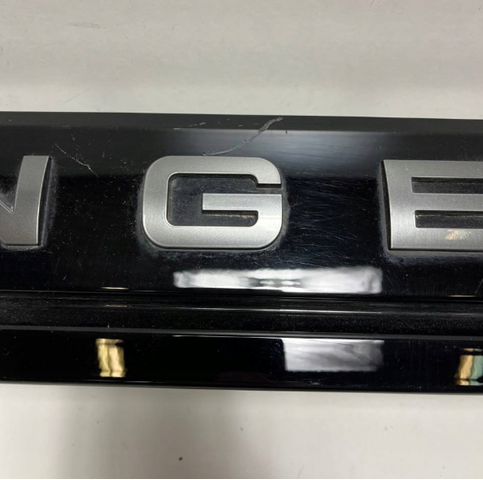 Moldura da porta traseira (de 3º/5º bagageiro) Land Rover LR114501 preço, a partir de 144,35 USD