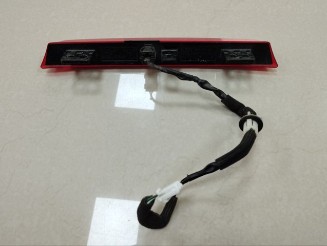 Sinal de parada traseiro adicional para Mazda 3  BM, BN