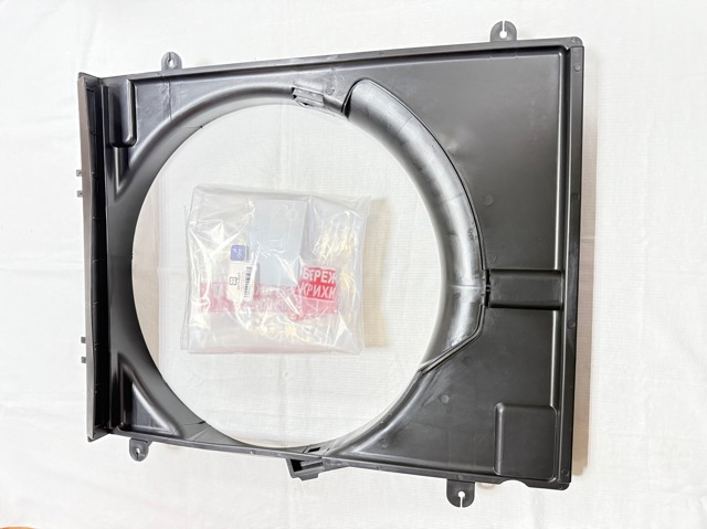 Difusor do radiador de esfriamento Q-fix Q3730077 preço, a partir de 43,20 USD
