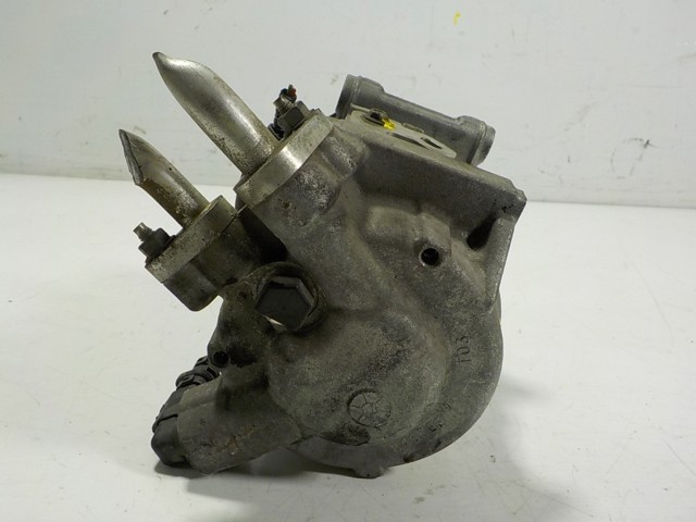Compressor de aparelho de ar condicionado Peugeot/Citroen 9834291080