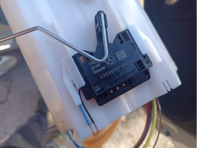 Módulo de bomba de combustível com sensor do nível de combustível A2474706403 Mercedes