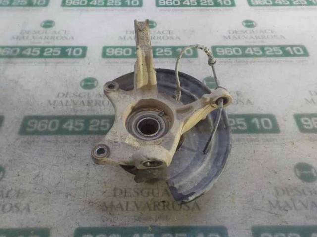 Compre 8200881829 Renault (RVI) Pino moente (extremidade do eixo) dianteiro direito